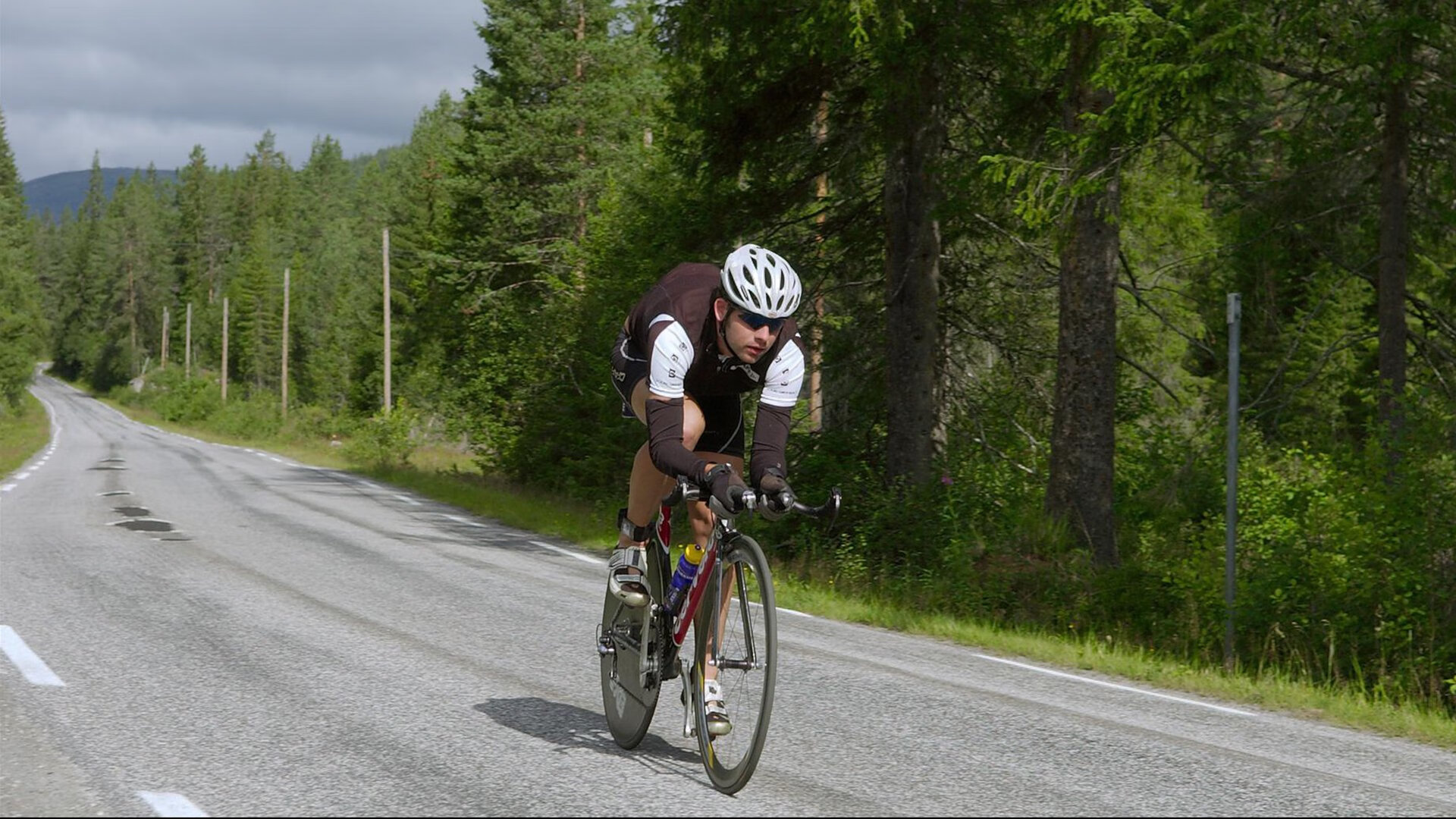 日本马术协会授予高桥洋子“年度最佳马匹护理员”称号。，高桥洋子摄影师