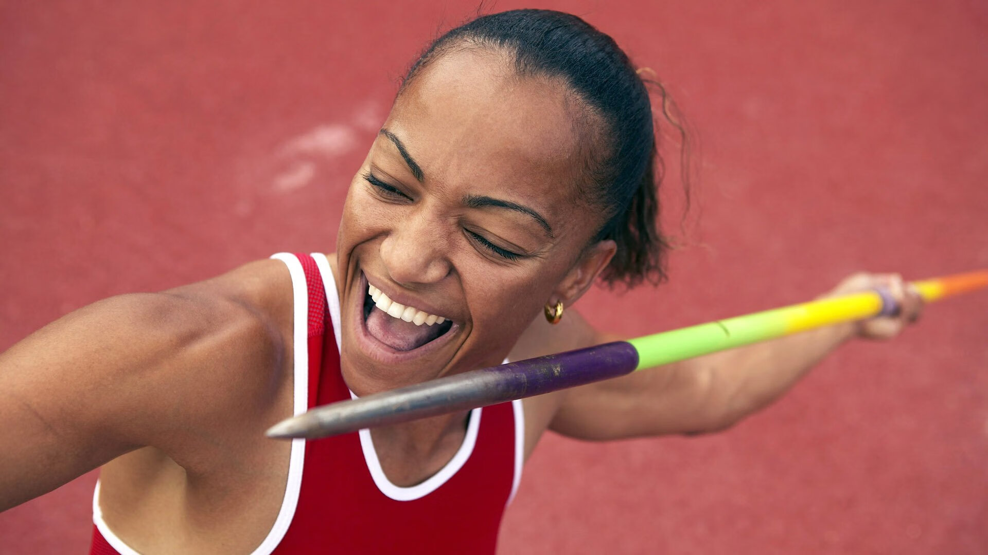 长距离游泳赛：海洋中的耐力之旅，超长距离游泳